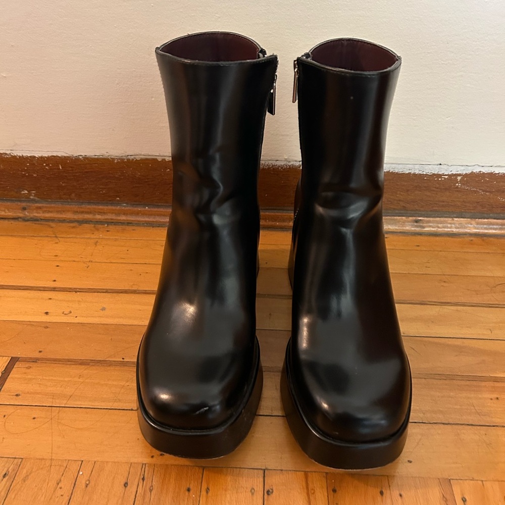 Faux leather ankle boots - Picture 3 of 3
